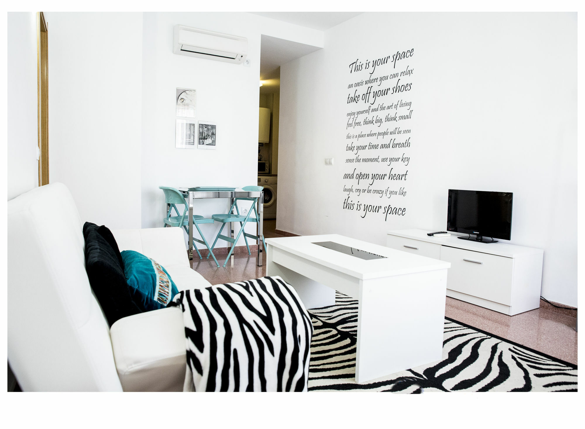 Sea & Wave La Finestra Apartment Málaga Eksteriør billede
